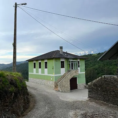 Casa Pasaron بيت للعطل